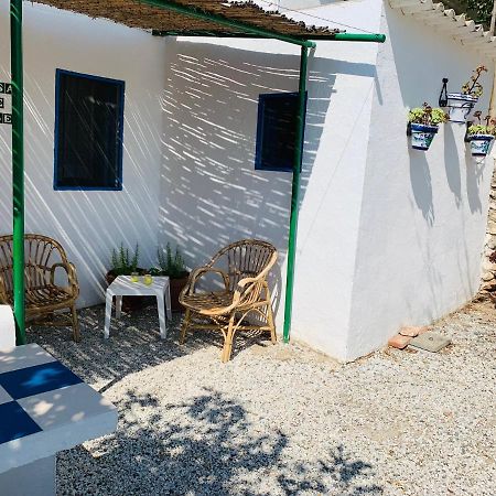 エル・チョロ Casa Isabel - La Almona Chicaゲストハウス エクステリア 写真