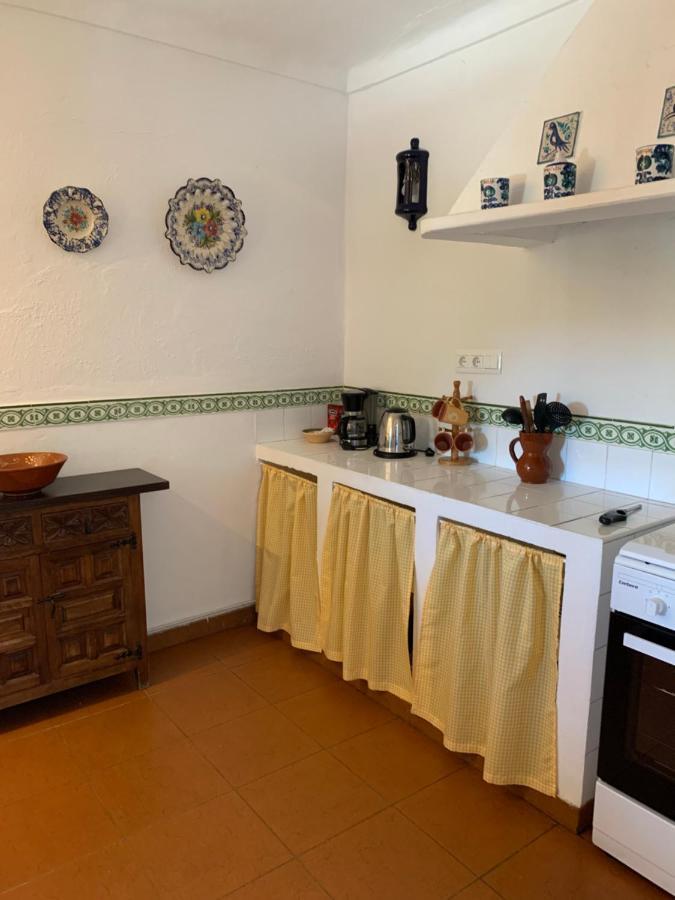 エル・チョロ Casa Isabel - La Almona Chicaゲストハウス エクステリア 写真