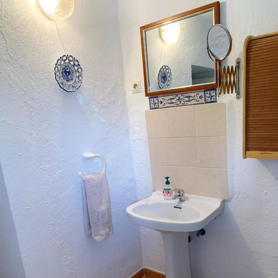 エル・チョロ Casa Isabel - La Almona Chicaゲストハウス エクステリア 写真